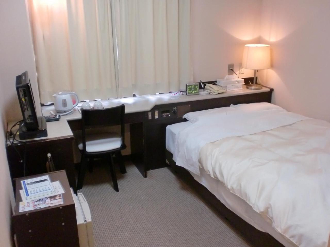 Tsuyama Central Hotel Townhouse Bagian luar foto